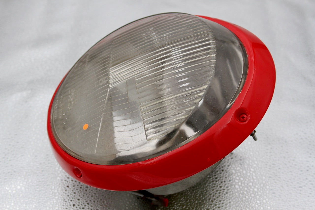 Bosch vintage H1 Halogen Headlight Assembly Set - Very Good