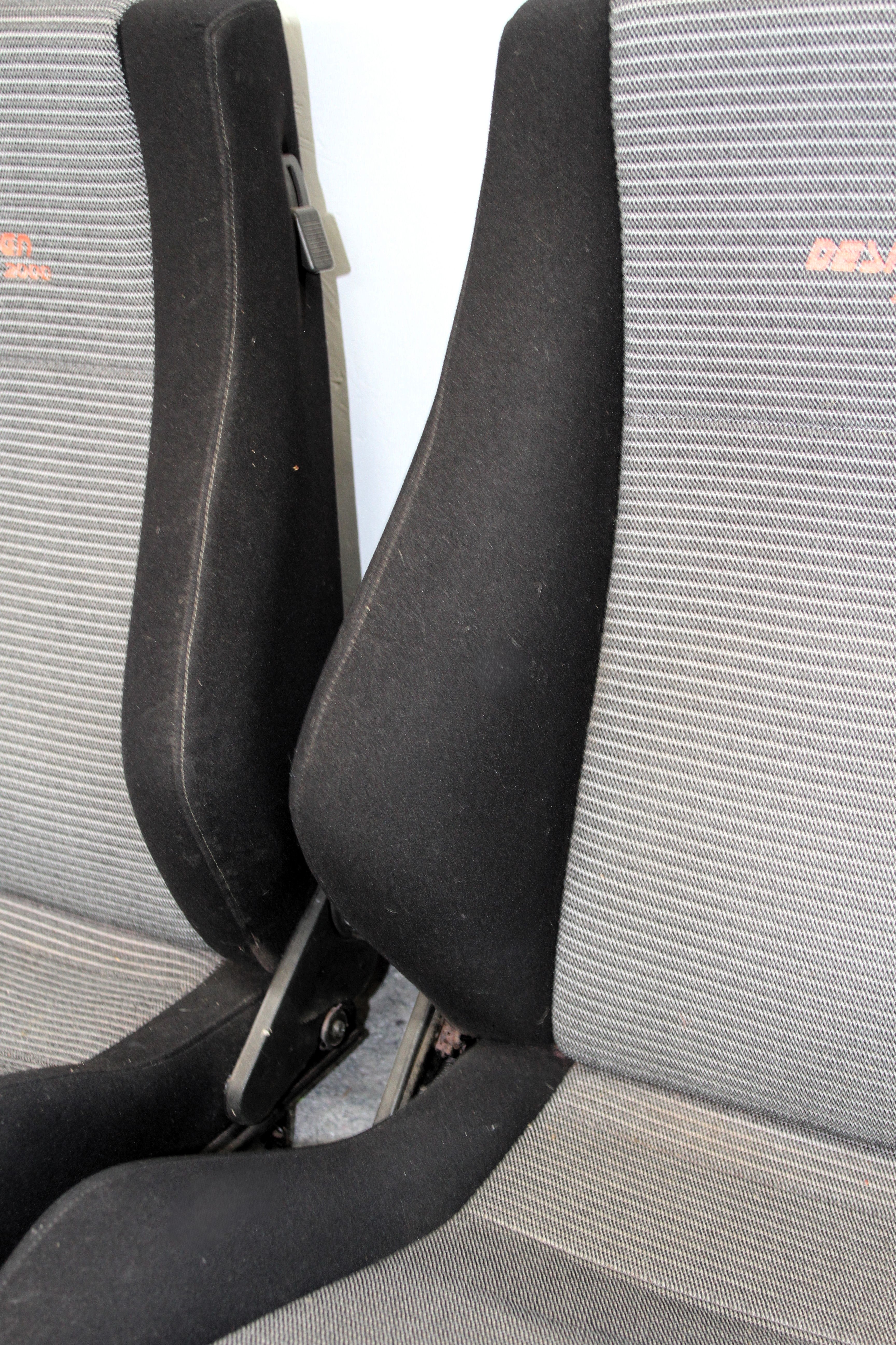 Recaro Design 2000 Cloth Vintage 911 seats - very good