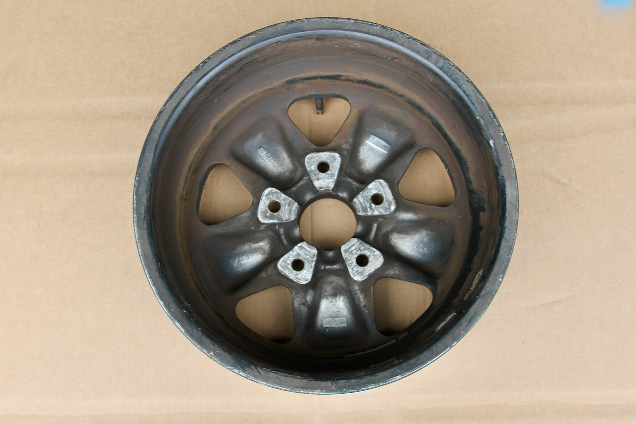 911 Fuchs Wheel 7jx15 Date Code 10/85 -006