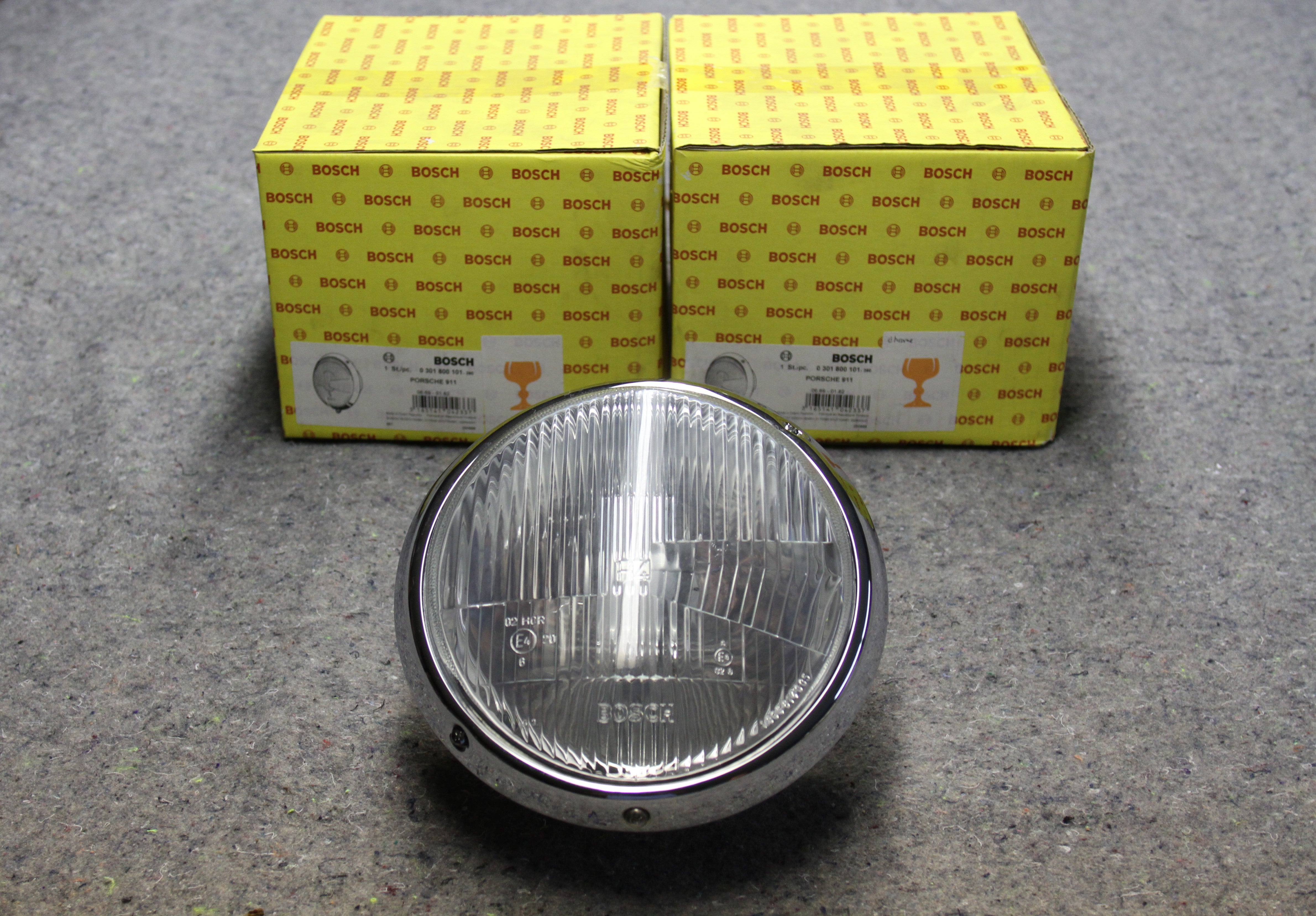 Bosch H4 Headlamp set with Chrome Trim Ring 911 65-86 (w/o Bulb) NEW